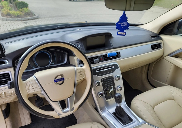 Volvo V70 cena 38900 przebieg: 198200, rok produkcji 2015 z Pilawa małe 596